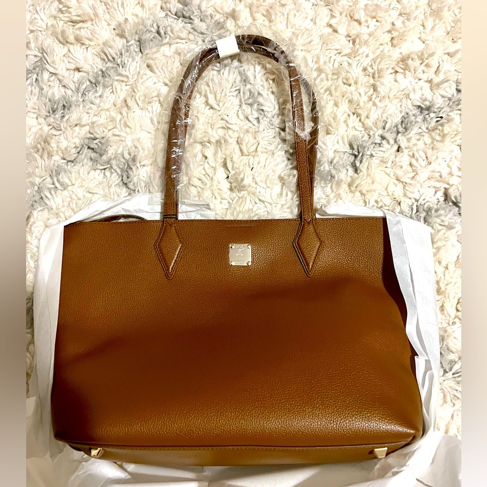 MCM Liz Reversible Medium Tote/Shopping Bag, Brown, Brand New w/Tag